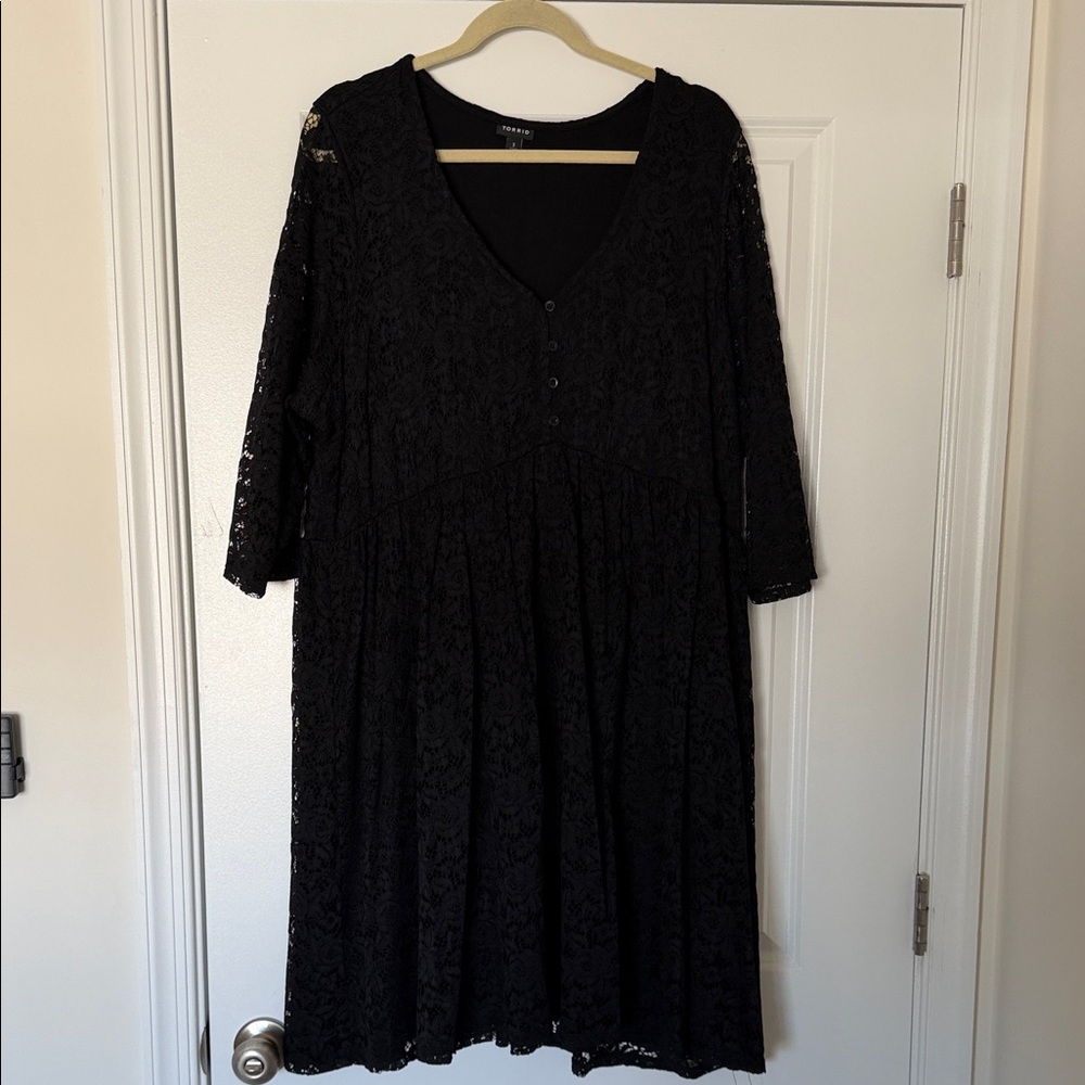 NWOT Torrid Black Lace Long Sleeve A-Line Dress